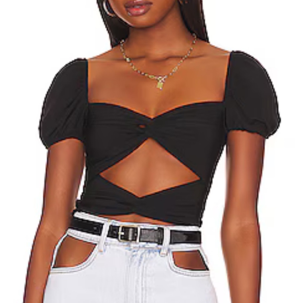 Gabrielle Twist Front Top in Black size M nwt